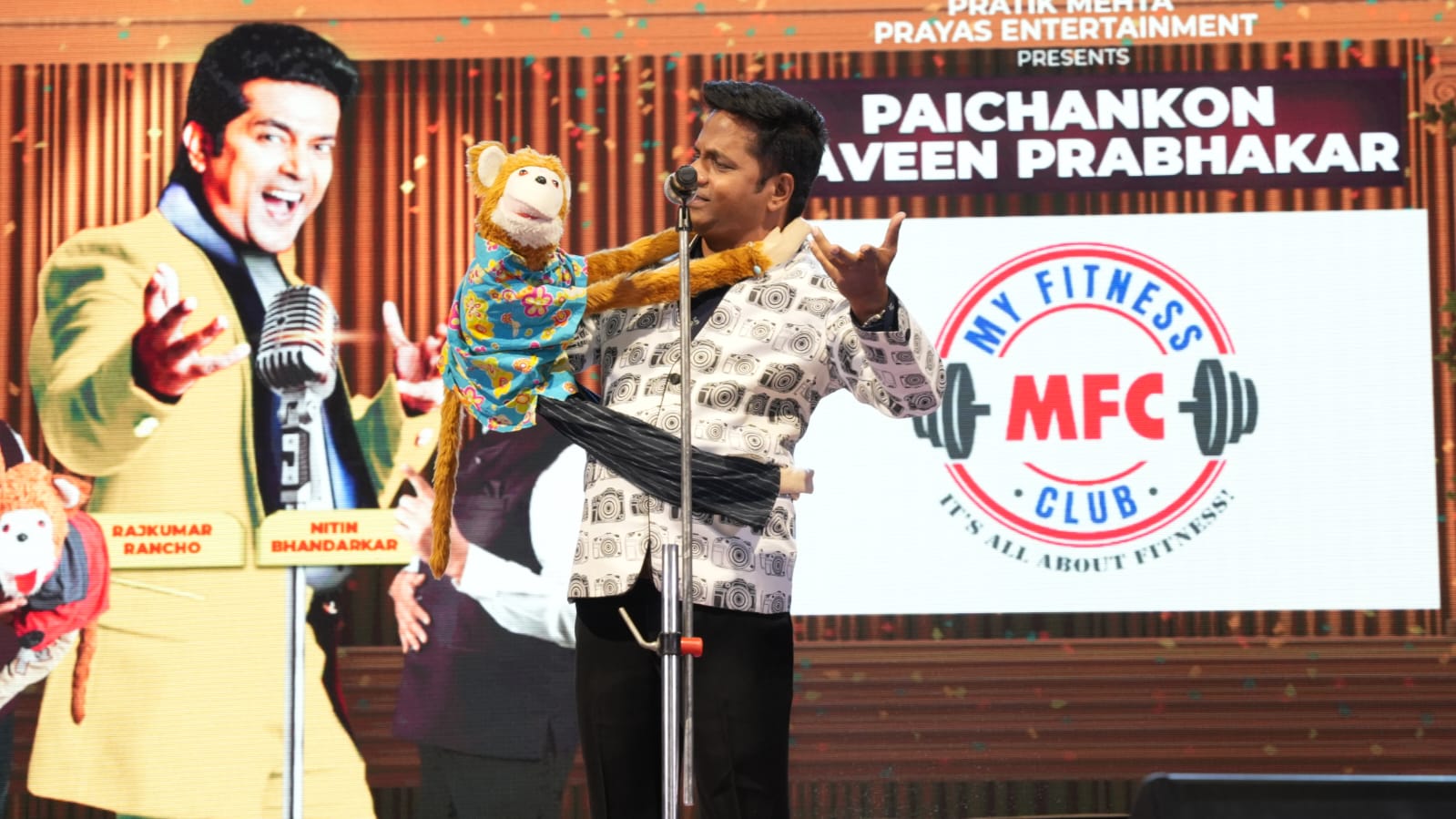 Navin Prabhakar on stage - photo 4