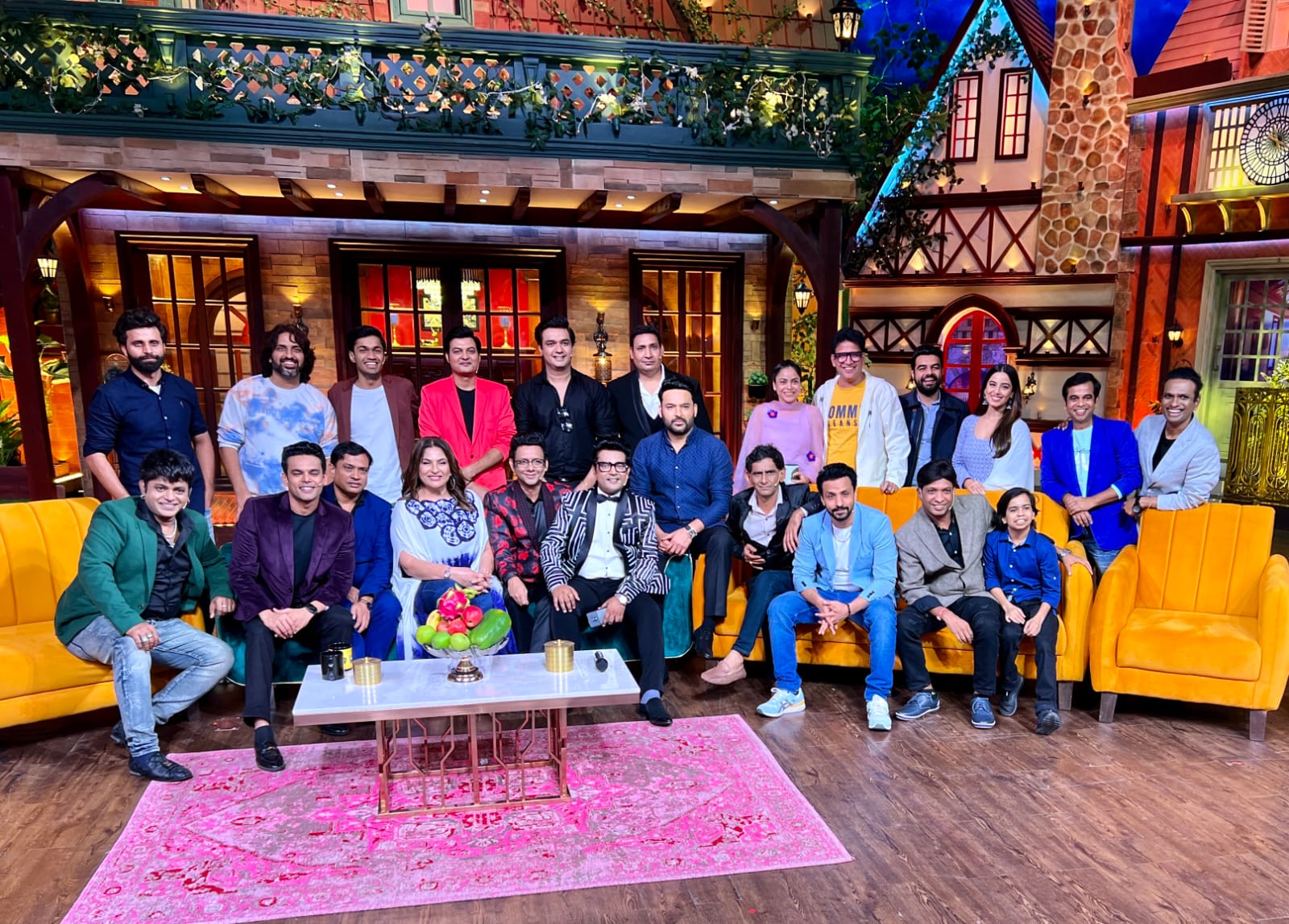 Navin Prabhakar in conversation with the Kapil Sharma Show cast