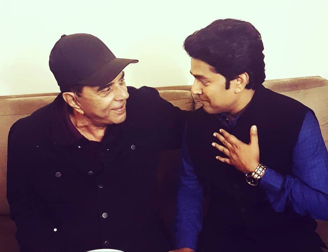 Navin Prabhakar celebrity moment 2